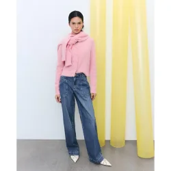 Vaquero de mujer estilo carpintero tiro medio