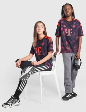 FC Bayern Munich 2026/27 Third Shirt Junior, Blau - unisex - Size: 13-14Y - adidas Originals - FashionsVida