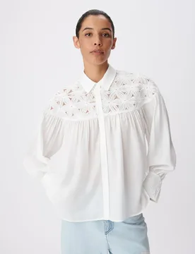 Camisa de mujer de corte fluido con detalles florales - IKKS - FashionsVida