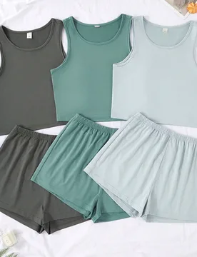Set de 3 piezas de top de tirantes y shorts de unicolor, de moda para el atuendo de verano de las mujeres - Shein - FashionsVida