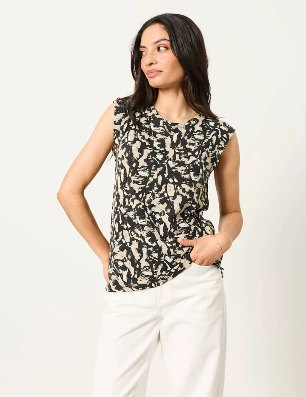Cotton Modal Blend Printed Vest Black Mix female - Fatface - FashionsVida