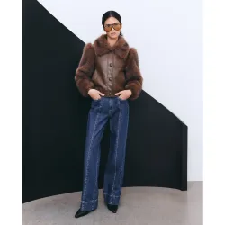 Vaquero de mujer ancho con costura central