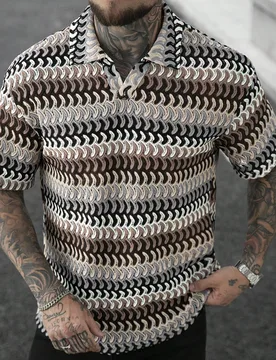 Camiseta de malla transpirable de cuello en V de manga corta, estilo casual de vacaciones para hombres - Shein - FashionsVida