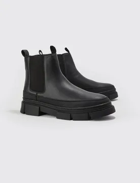 Herren Chelsea Boot Mit Profilsohle Black Größe 43 - boohooMAN - FashionsVida