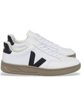 Unisex. XD0203640 Zapatillas V-12 (37), Plano, Cordones, Casual, Poliéster Reciclado, Sostenible