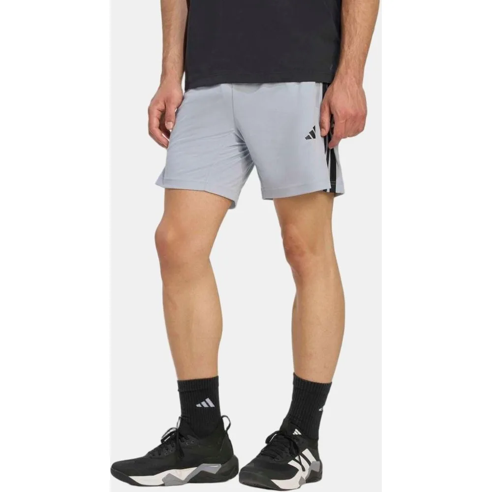 Pantalón corto de hombre Essentials Base 3 Stripes - Adidas - FashionsVida