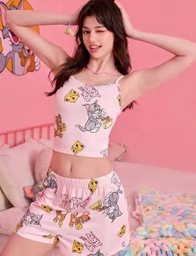 Conjunto de pijama de camiseta y pantalones cortos con bloqueo de color inspirado en gato y ratón para niña, ropa de estar en casa y casual - Shein - FashionsVida