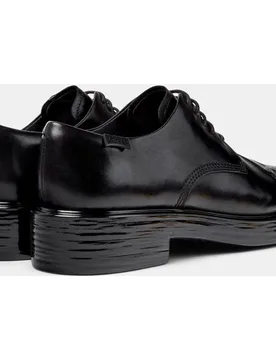 Zapatos de cordones de mujer Dean Twins con grabado en la puntera - Camper - FashionsVida