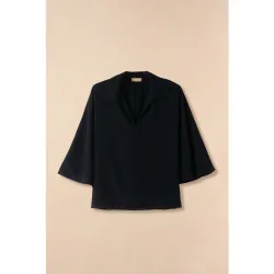 Blusa de mujer de corte recto y midi