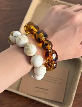 Retro Leopard Print Resin Bracelet for Women Irregular Amber Beaded Fashion Jewelry Versatile Daily Accessory - Aliexpress - FashionsVida