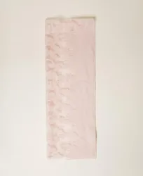Étole en dentelle incrustée