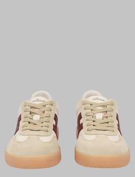 Cool Low-Profile Sneaker with 2.8 cm Sole