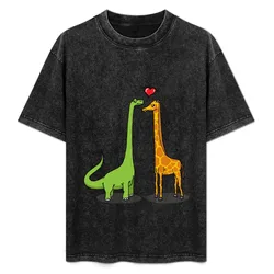 Brontosaur & giraffe in love T-Shirt