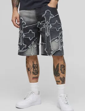 Men's Relaxed All Over Cross Applique Denim Shorts Grey Size 28 Grey 28 - boohooMAN - FashionsVida