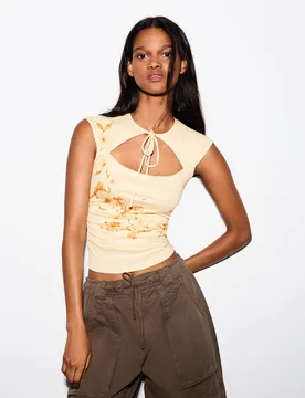Top À Split Imprimé Floral M Jaune - Bershka - FashionsVida