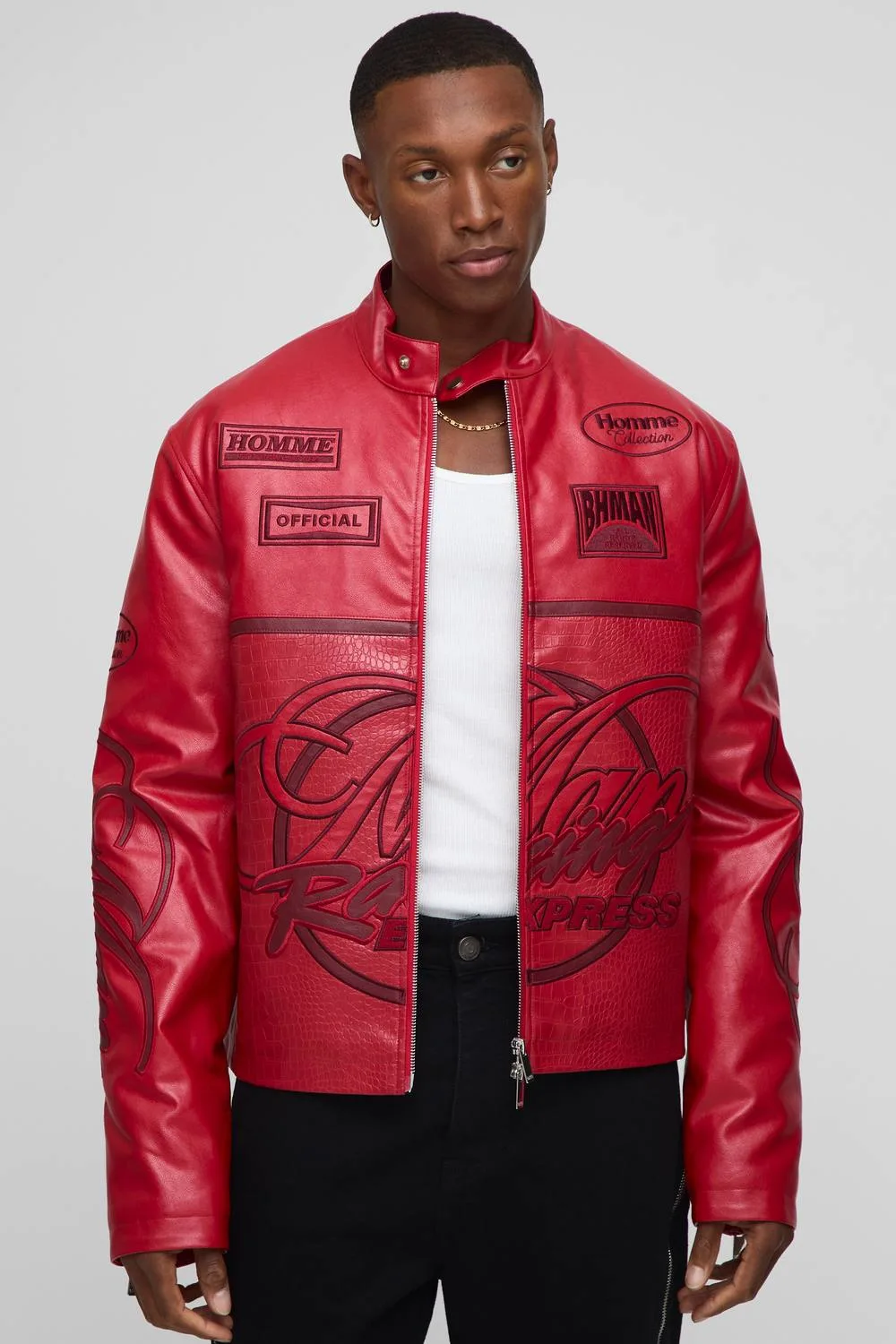Herren Regular Fit Herren Racing PU Bikerjacke Red Größe Medium - boohooMAN - FashionsVida