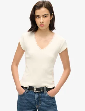 Superdry Damen Athletic Essentials Oberteil mit Spitzenbesatz und V-ausschnitt Weiß - Größe: 10-12 - 29.99 - FashionsVida