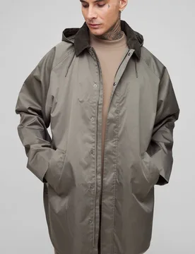 Herren Hohe Oversized Cord-Kragen Kapuzen-Parka-Jacke Khaki Größe XL - boohooMAN - FashionsVida