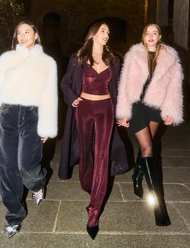Pantalon Flare Brillant S Bordeaux - Bershka - FashionsVida