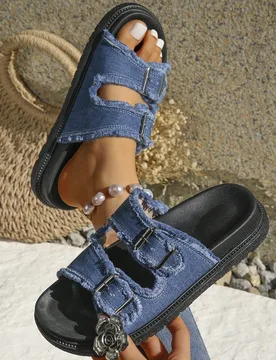 Sandalias de mujer con suela gruesa, cómodas y de moda, con flecos y hebilla, adecuadas para viajes al aire libre/playa/compras - Shein - FashionsVida