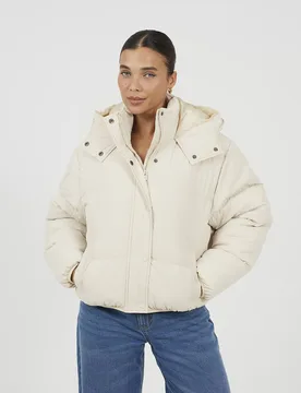 Women's Oversized Hooded Short Puffer Jacket in Cream Size: 16 - Cream - Size: 16 - Brave soul - FashionsVida