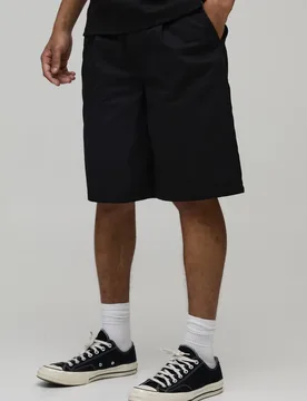 Men's Relaxed Fit Pleat Front Work 365 Jort Black Size 32 Black 32 - boohooMAN - FashionsVida
