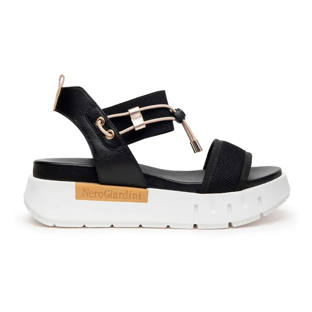 Sandali Con Zeppa E10700d Black EU 40 - Nero Giardini - FashionsVida