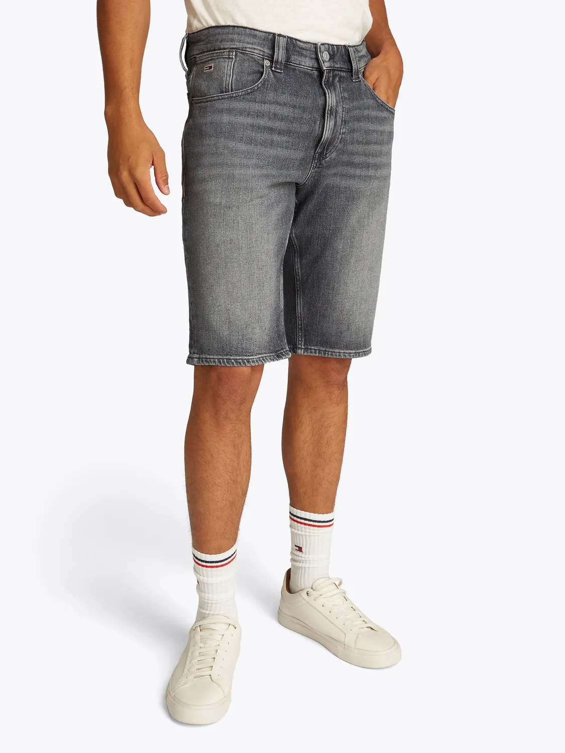 RONNIE SHORT BI0177 male - 30 - FashionsVida