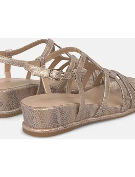 Sandalias de cuña de mujer con tiras metalizadas y cierre de hebilla - Alma en Pena - FashionsVida