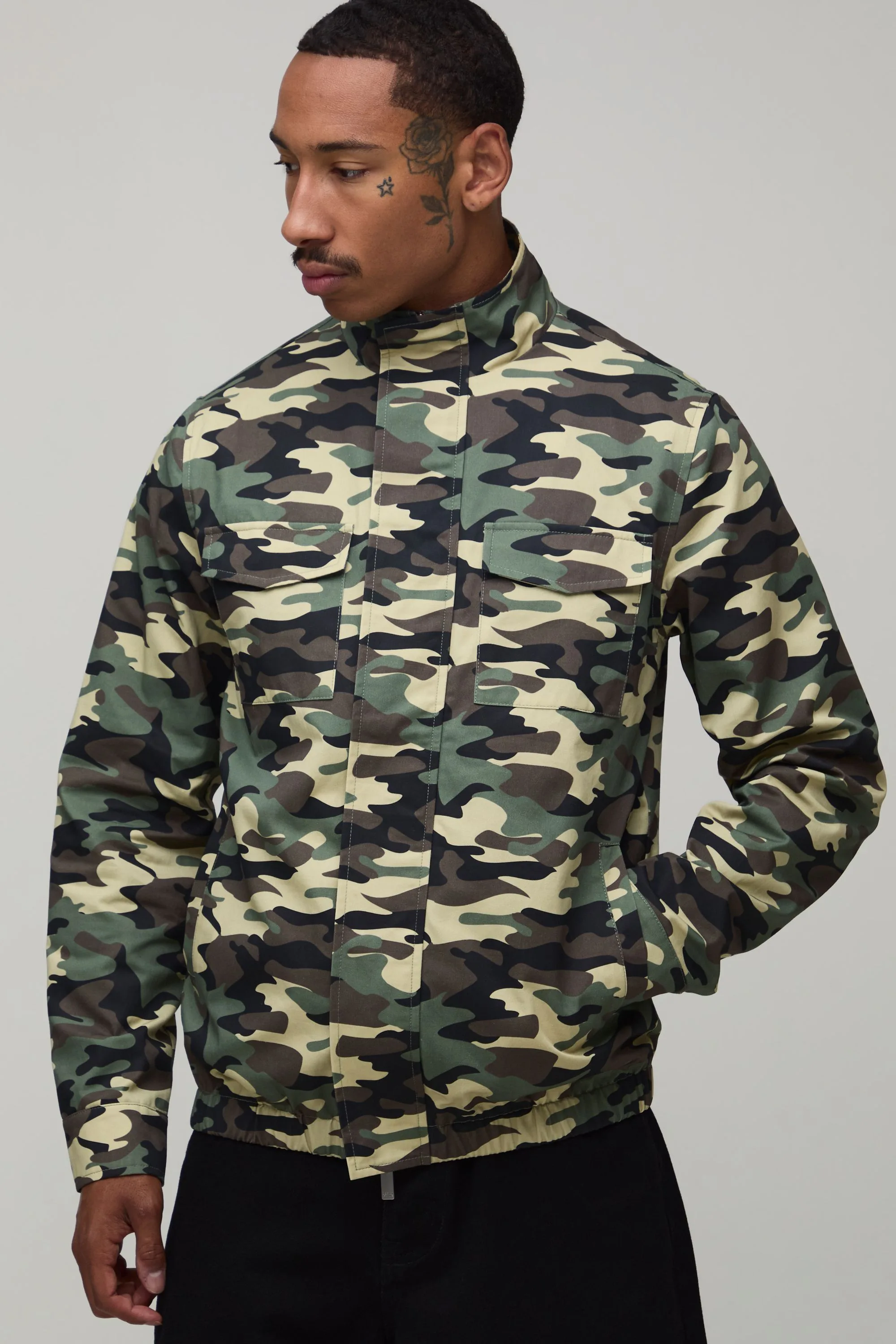 Mens Regular Fit Camo Twill Field Jacket - Khaki - Size Medium - boohooMAN - FashionsVida