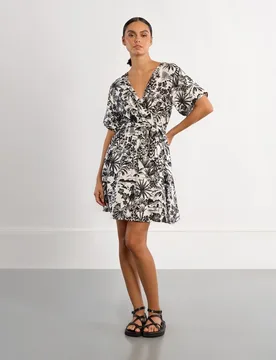 Vestido de manga corta con lazada y estampado - Lili Sidonio - FashionsVida