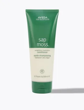Sap Moss Weightless Conditioner 200ml Unisex - Aveda - FashionsVida