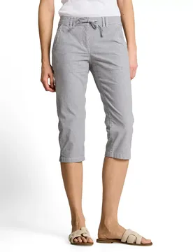 TTTapered relaxed capri female