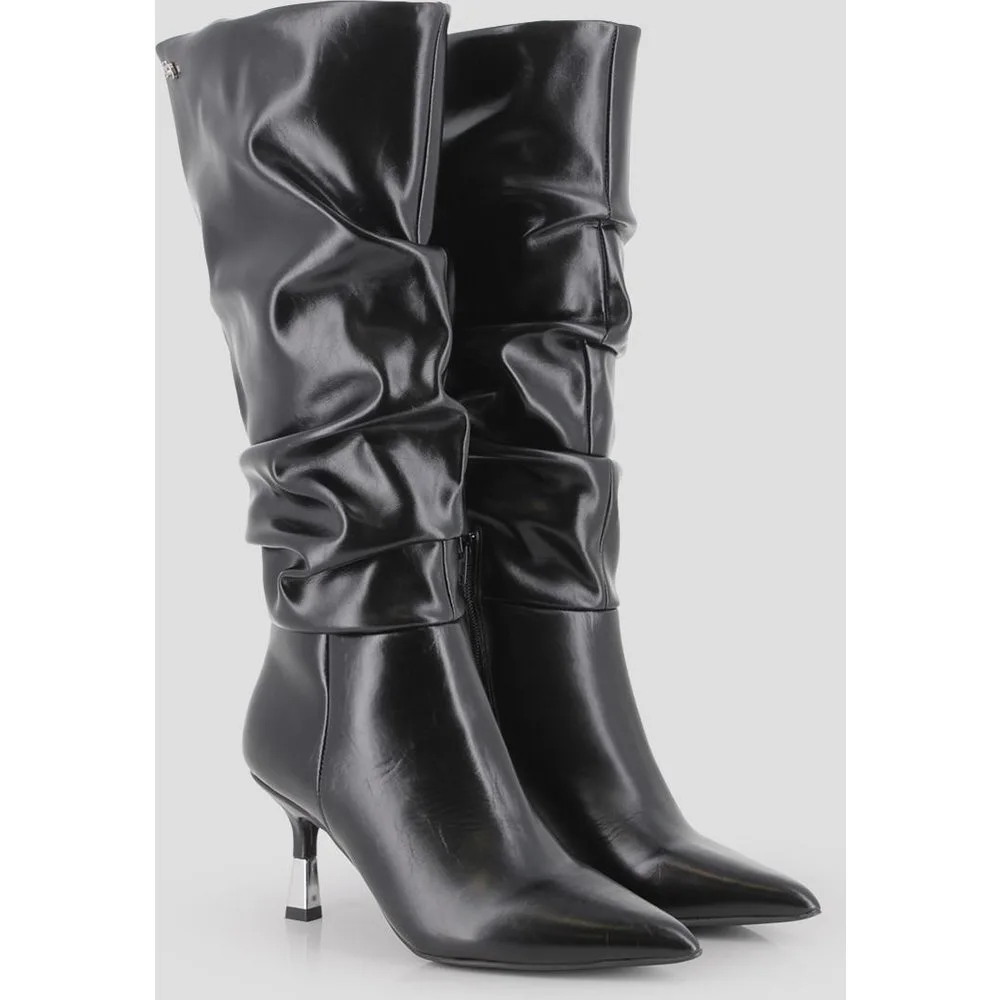 Botas de mujer de caña alta con efecto corrugado - Blogger - FashionsVida