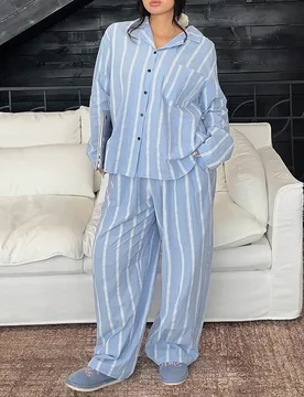 Piezas Conjunto de pijama holgado a rayas, ropa casual para primavera/otoño, talla grande, ropa de otoño e invierno - Shein - FashionsVida