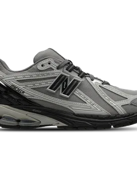 R Men's Sneakers - Grey - Size 9 - Mesh/Synthetic - Grey - Size: 9 - New Balance - FashionsVida