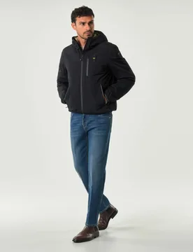 Jeans Jacob Cohen Scott carrot-fit in cotone stretch lavaggio medio stone washed con baffature - Jacob Cohën - FashionsVida