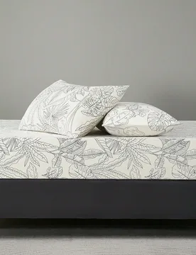 Juego de sábana ajustada de 2/3 piezas, fibra súper suave de 90g, diseño floral, 1 sábana ajustada + 2 fundas de almohada - Shein - FashionsVida