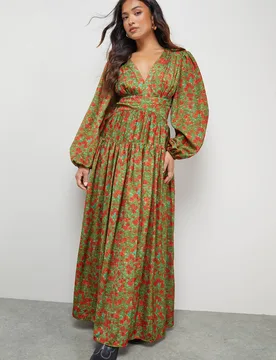 Women's Petite Premium Satin Open Back Maxi Dress in Olive Size: 4 - Olive - Size: 4 - Warehouse - FashionsVida