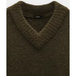 Jersey de mujer largo de punto con cuello pico