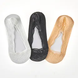 Spitzensöckchen schwarz + weiß + beige 3 Paar