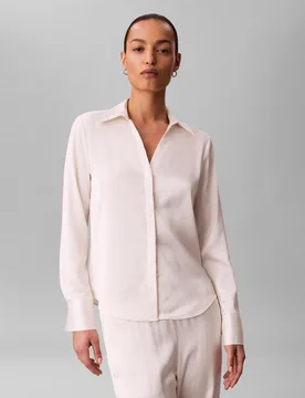 Camisa de mujer de satén ajustada - Calvin Klein - FashionsVida
