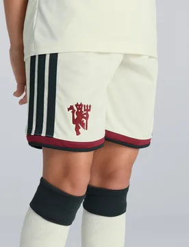 Manchester United Kids 26/27 Third Shorts Cream 7-8Y - Adidas - FashionsVida