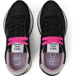 Zapatillas deportivas de mujer combinadas con logo lateral