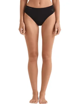 L. BRIEF STRATOZERO Damen BLACK Gr. L/XL - Diadora - FashionsVida