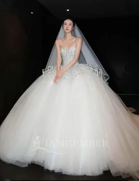 Customized Elegant Wedding Dress Sleeveless Lace Romantic Pearls Beads Strapless Bride Gowns vestidos de novia boda DW127 - Aliexpress - FashionsVida