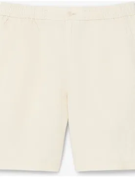 Pantalón de hombre corto de sarga con mezcla de lino de corte regular en marrón en marrón - Lacoste - FashionsVida