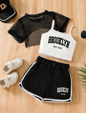 Conjunto de 3 piezas para niña preadolescente con camiseta de tirantes con estampado de letras "Brooklyn" + top con superposición de malla + shorts,