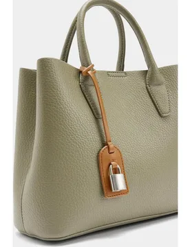 Bolso de mano estilo tote convertible a bandolera con cierre imantado en liso - Parfois - FashionsVida
