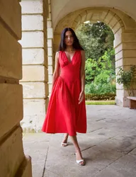 V-Neck Midi Waisted Dress with Linen Red female